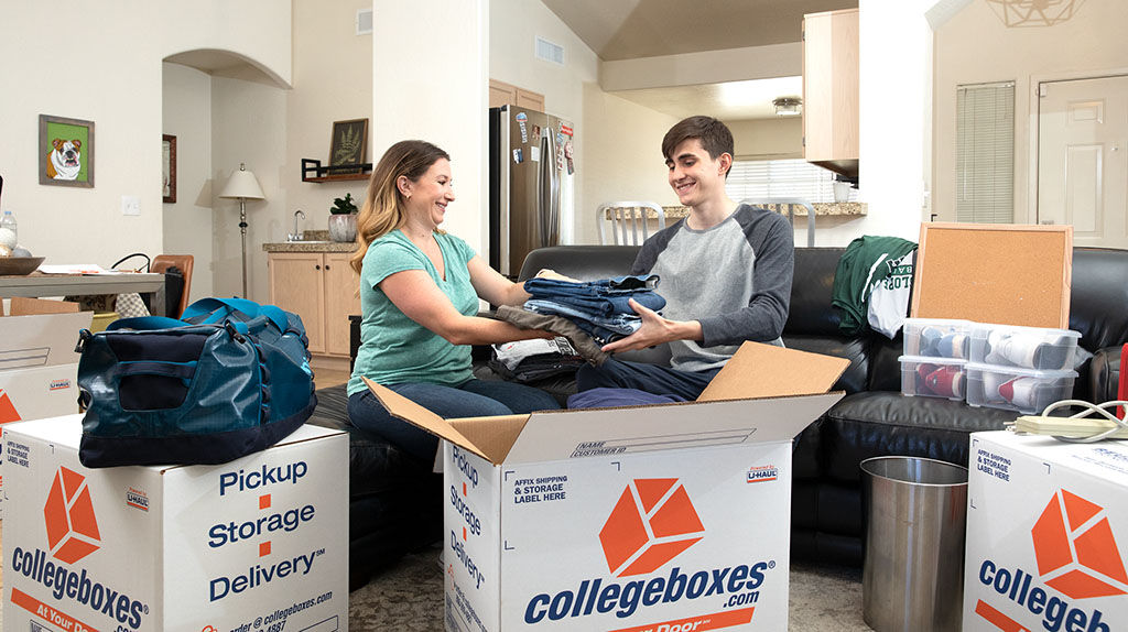 How to Pack for College: 10 Tips for Your Freshman - Collegeboxes