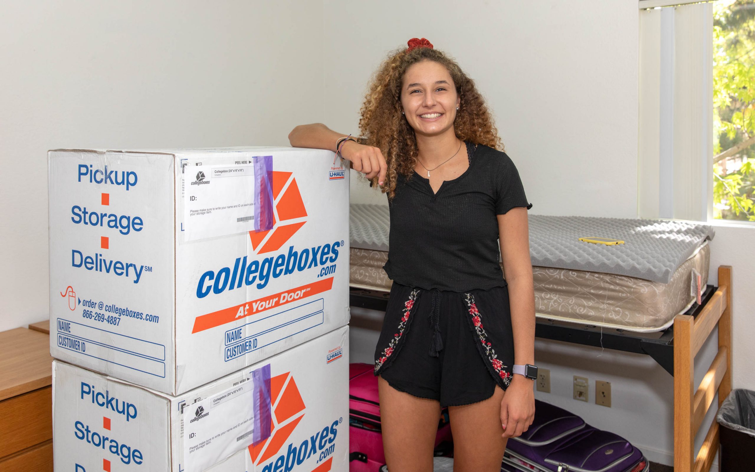 How Much Can You Fit in One Collegebox? - Collegeboxes