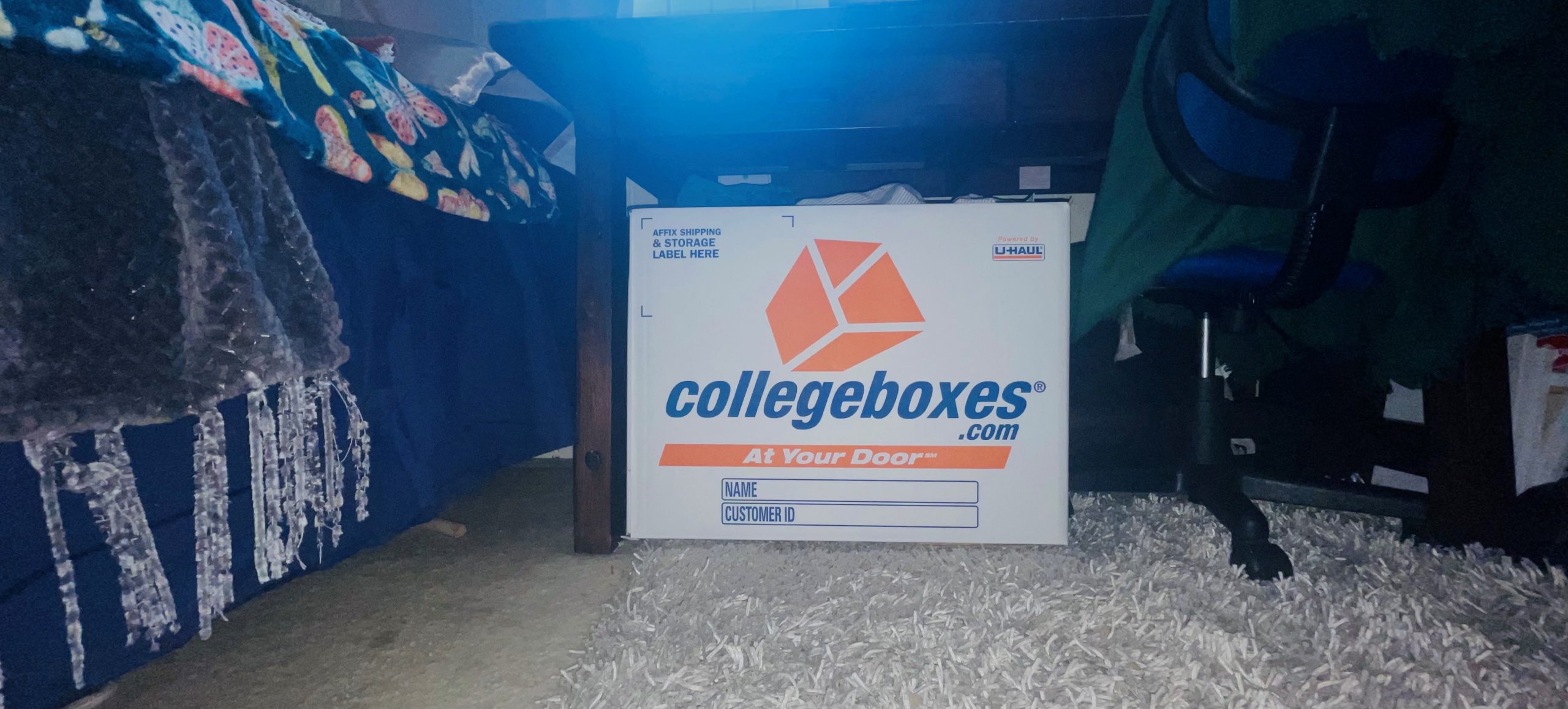 https://www.collegeboxes.com/wp-content/uploads/2023/08/Collegeboxes-Signature-Box-scaled.jpg