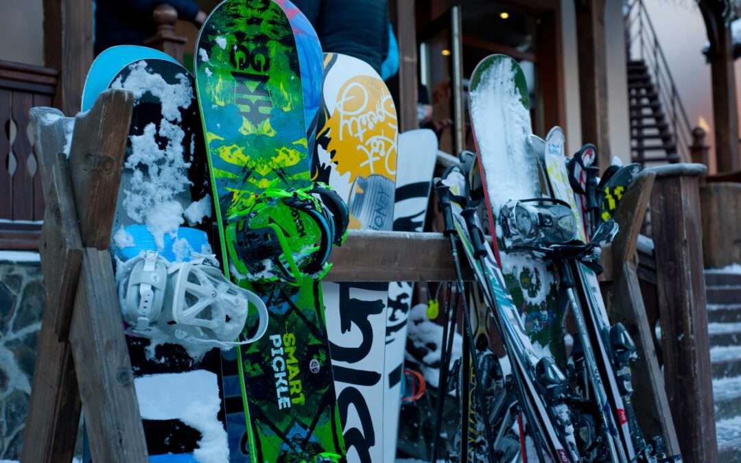 Tips for Storing Ski and Snowboard Equipment  